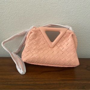 Peachy Pink Geometric Structured Weave Point Bag Triangle Crossbody Clutch S8